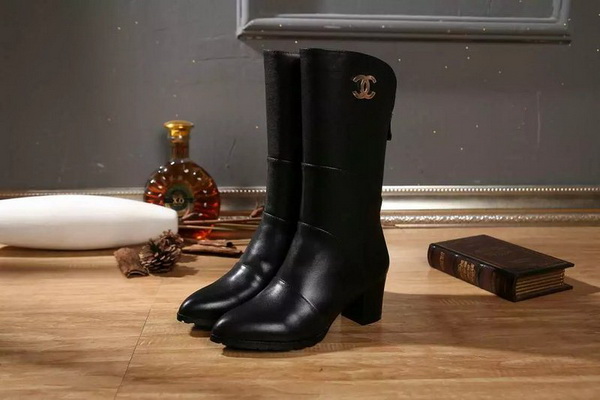 CHANEL Knee-high boots Lined with fur Women--033